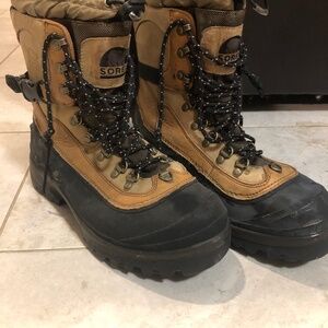 Sorel conquest men’s winter boot